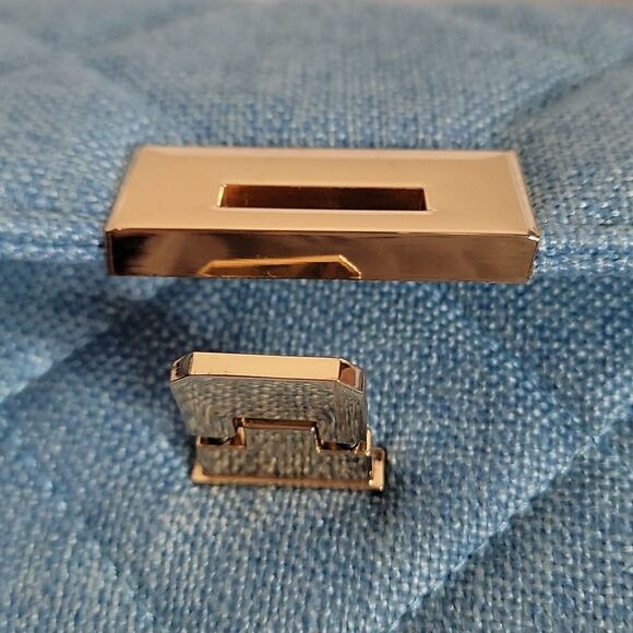 NWT Francesca's Diamond Quilted crossbody wallet Blue - Picture 4 of 8